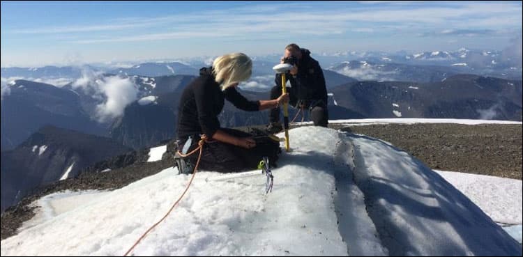 Concern for climate as Sweden's highest peak melts away