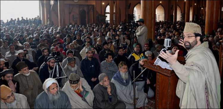 Mirwaiz asks Modi to positively respond to Imran Khan’s offers