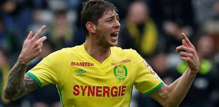 Sala's last message to family: 'I'm on a plane that looks like it's going to fall apart