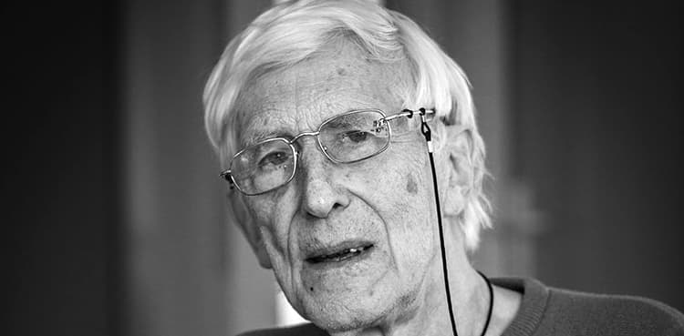 Tomi Ungerer, artist who protested against Vietnam war, Trump's election, dies at 87