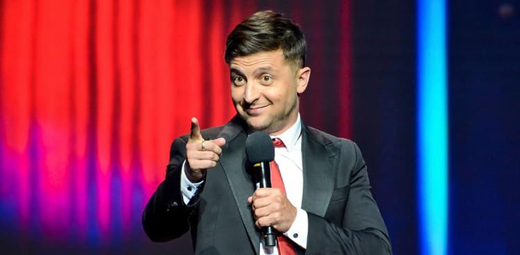 No joke: Ukrainian comedian dominates first round of presidential elections