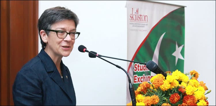 Australian high commissioner congratulates Pakistan on national day