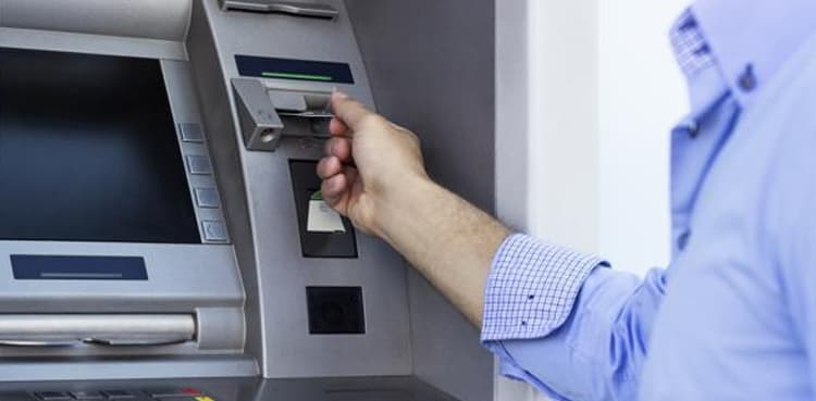 Tax rates on cash withdrawn from banks not revised: FBR