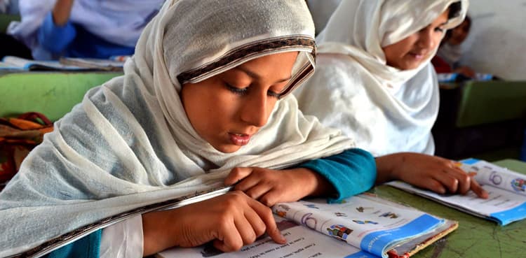 AJK cabinet approves mandatory Quran studies across educational institutes