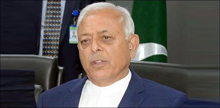 Ghulam Sarwar Khan directs for best facilities to Hajj pilgrims at Airports