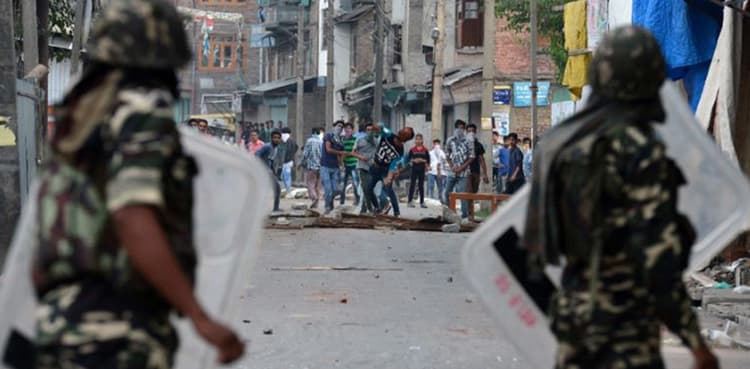 Qureshi terms 2018 as 'year of Indian barbarism' for Kashmiris