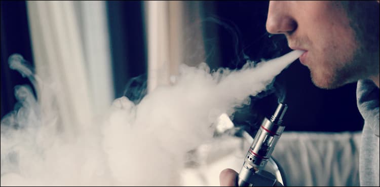 WHO says e-cigarettes 'undoubtedly harmful'