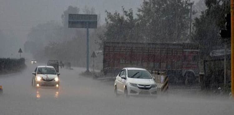 Heavy rain claims six lives in Punjab