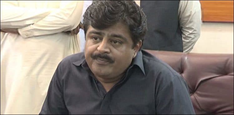 Can't stake children with schools amid 23pc Covid positivity, Sardar Shah says