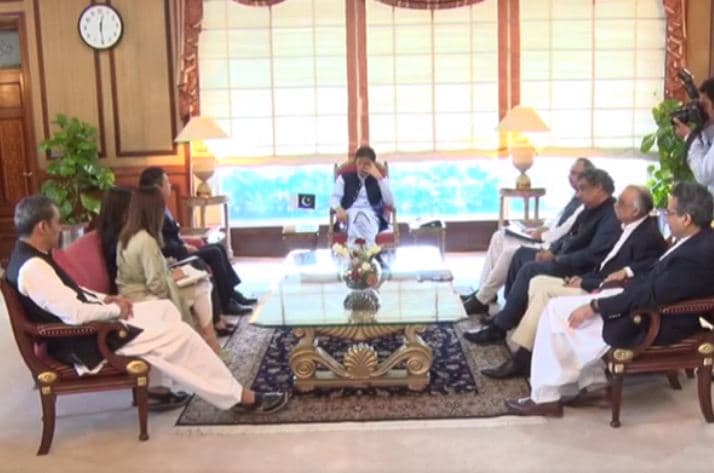 PM urges Chinese firm to establish waste-to-energy power plant in Pakistan