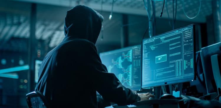 US charges 80 in internet fraud and money laundering scheme