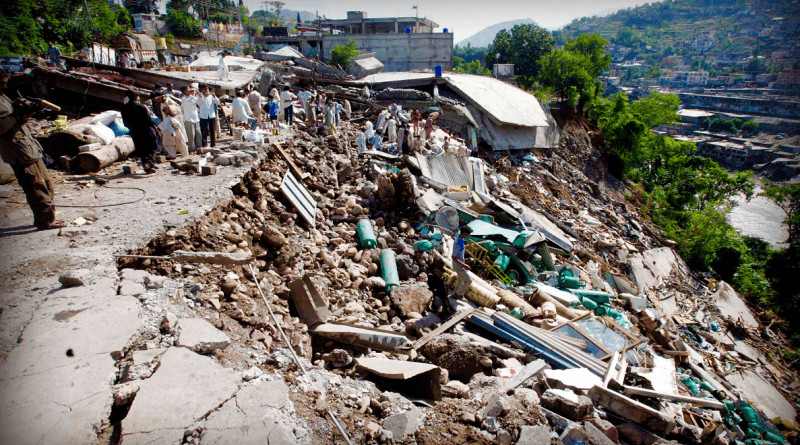 President, PM share victims' pain on 14th anniversary of Oct 8 earthquake