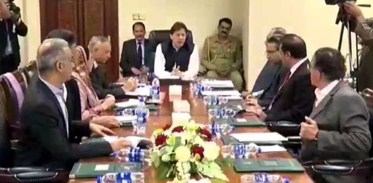 PM Khan says providing facilities to farmers priority of federal govt