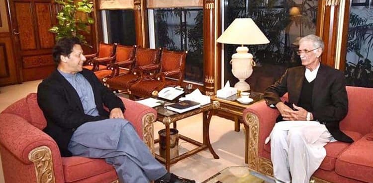 Government dialogue team meets PM Imran Khan