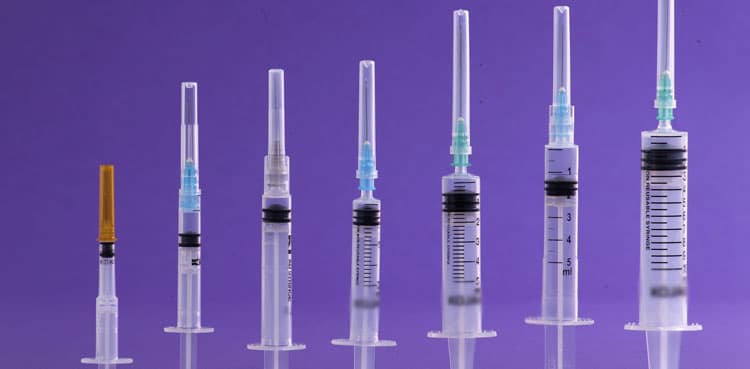 'Govt to introduce auto-disable syringes next year'