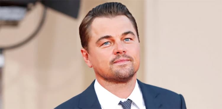 Leonardo DiCaprio rescues man floating above ocean