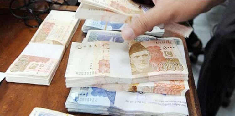 SBP directs banks to provide disinfected cash to people