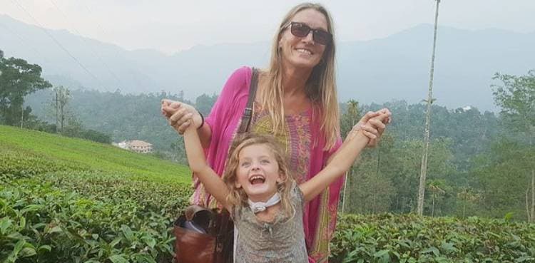 Mother, daughter travel miles to escape coronavirus lockdown in India