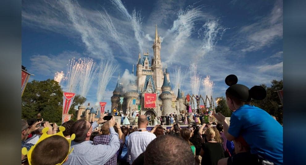 Florida officials approve Walt Disney World reopening plans
