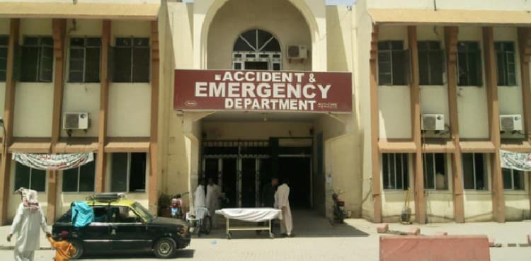 Doctors, paramedics assaulted in Rawalpindi's Benazir Bhutto hospital