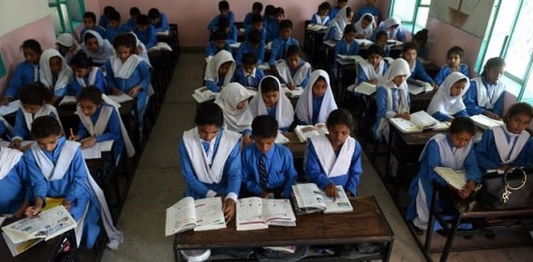 After TeleSchool, govt all set to launch radio schools