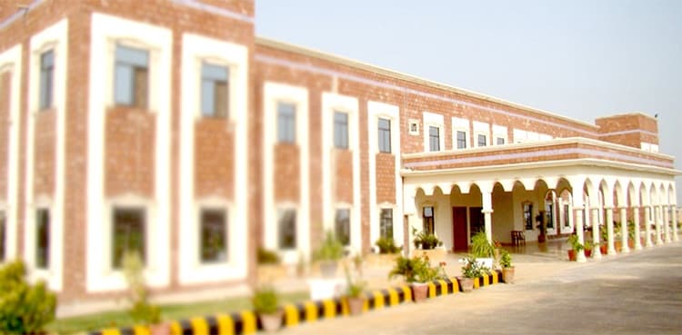 Covid cases: Sindh University orders immediate evacuation of girls hostel