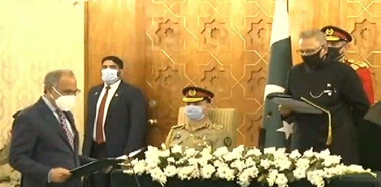 Hafeez Shaikh sworn in as federal minister