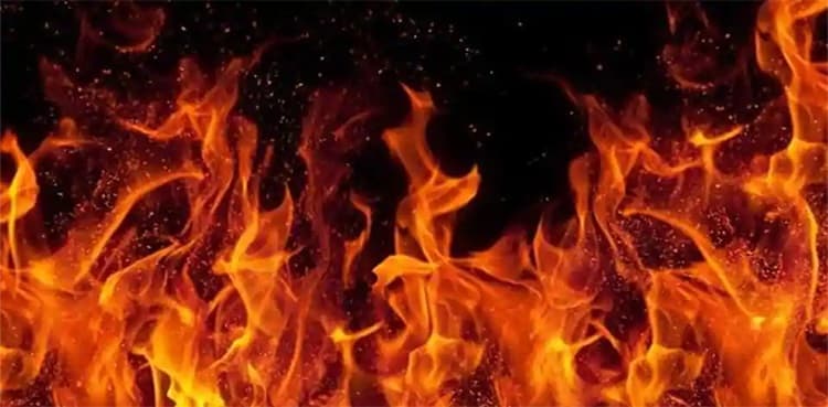 Islamabad four-year-old fatally set on fire by stepmother