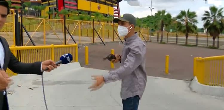 TV reporter, crew robbed ahead of live broadcast, video goes viral
