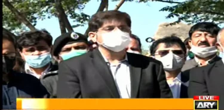 Sindh CM wants ban on inter-city public transport