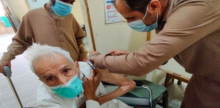Walk-in COVID vaccination facility for citizens over 70 years from tomorrow