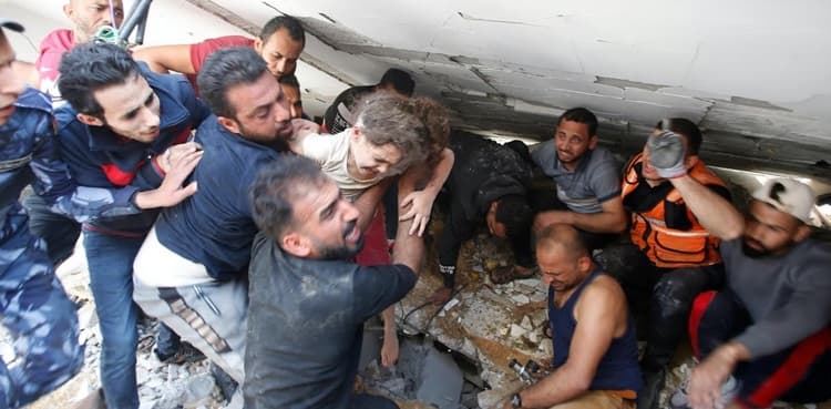 Israel and Hamas announce Gaza ceasefire