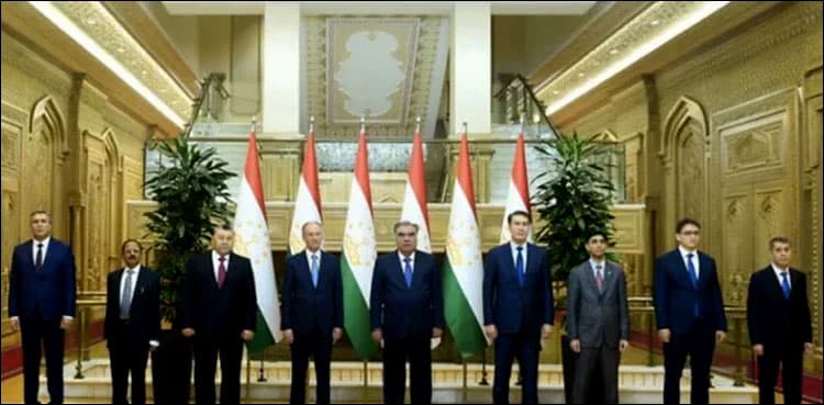 PM lands in Dushanbe to attend SCO Summit on Afghanistan