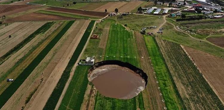 VIDEO: Giant 124-metre wide sinkhole swallows entire house in Mexico