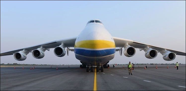 Heaviest aircraft ever built lands at Karachi airport