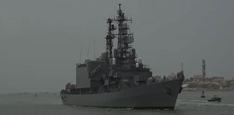 Japanese Navy ship YUUGIRI visits Karachi port