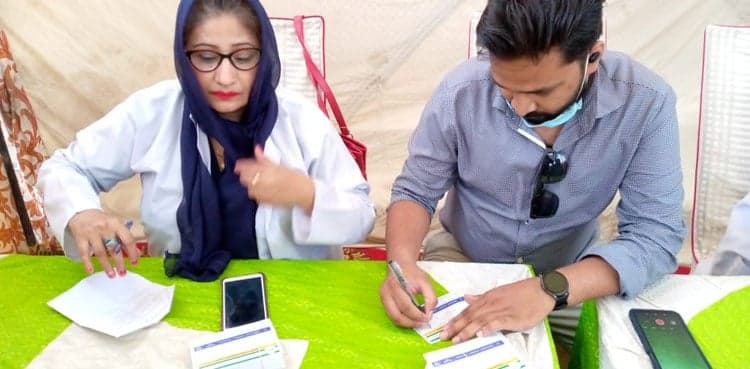Pakistan vaccinates over 1.15 million in 24 hours: NCOC