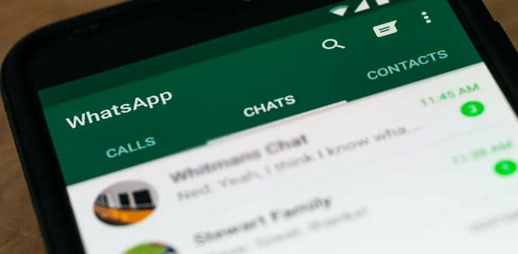 You can message yourself on WhatsApp to take notes