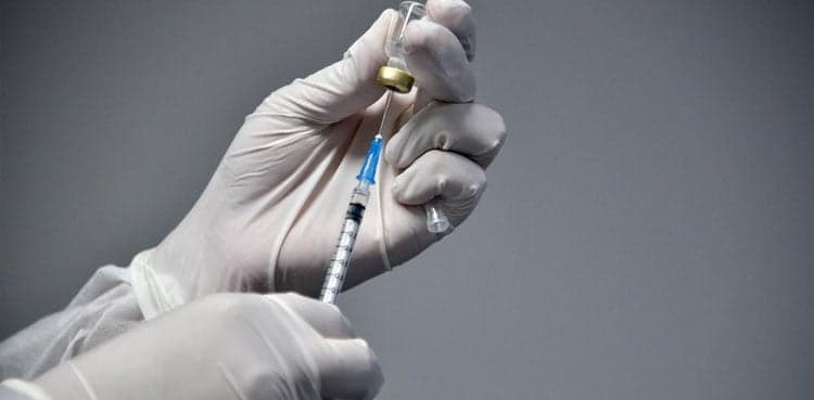 Pregnant women can get COVID-19 jabs: Dr Qaiser Sajjad
