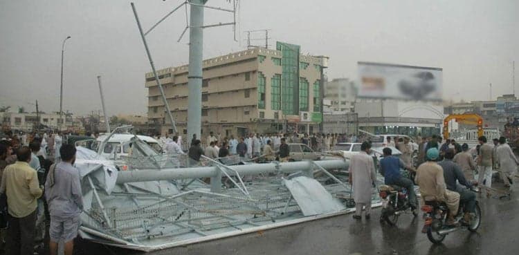 Cyclone Gulab: Karachi commissioner orders removal of billboards
