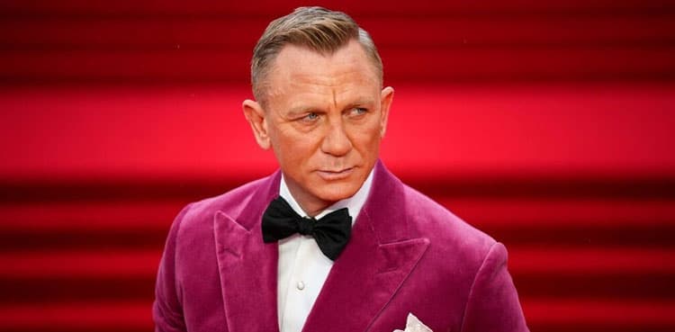 Box Office: 'No Time to Die' debuts slightly behind expectations with $56 million
