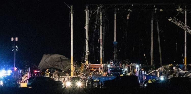 13 dead in Argentina as club roof collapses in storm