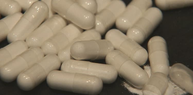 Two held after recovery of heroin capsules in Karachi