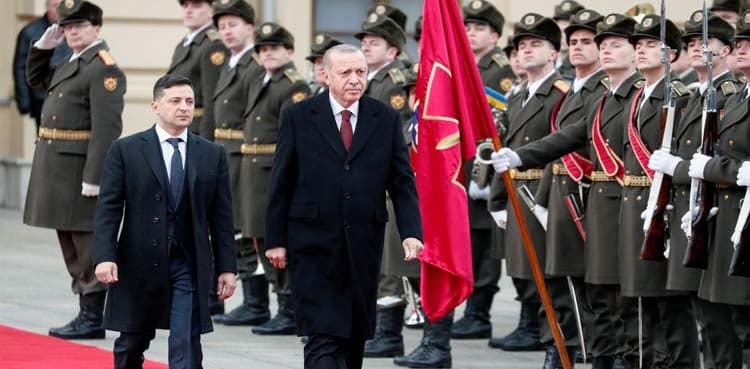 Erdogan visits Ukraine hoping to play mediator with Russia