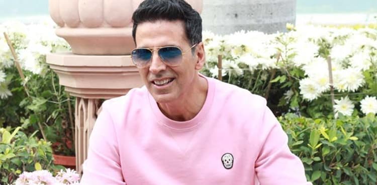 Akshay Kumar speaks up on eyesight issue