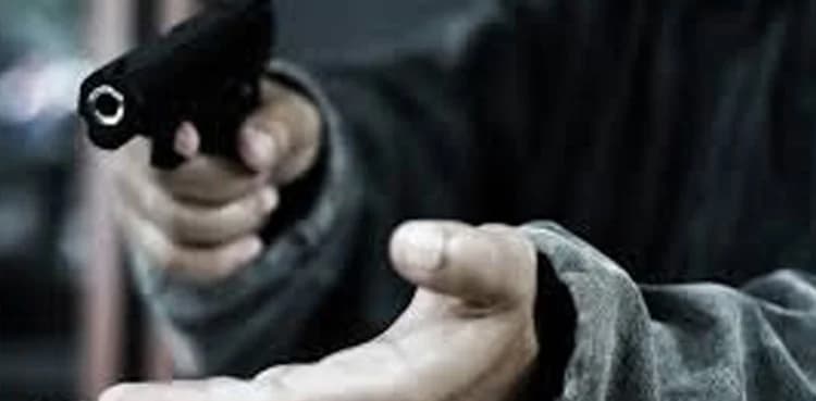 Cop foils mugging bid, shoots dead alleged robber