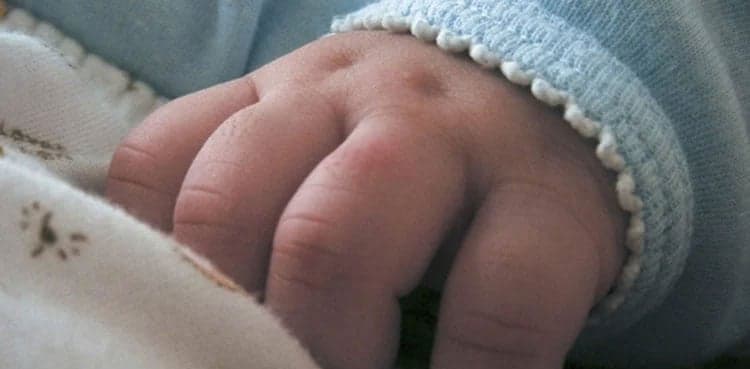 Karachi: Callous mother confesses to 22-days-old daughter's murder