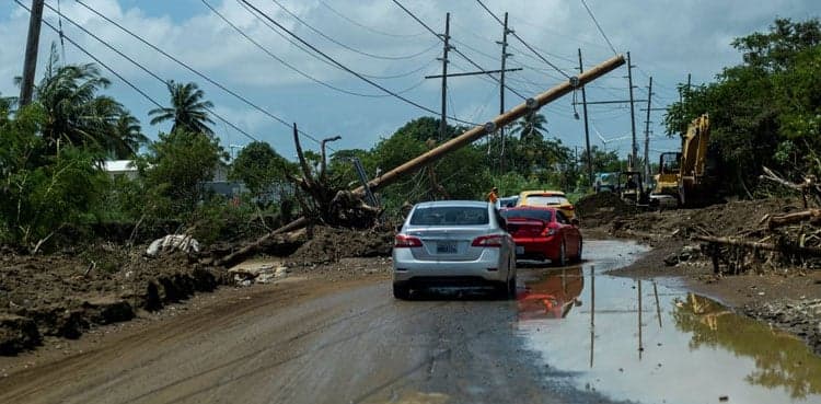 Hurricane Roslyn batters Mexico's Pacific coast with damaging winds, major rainfall