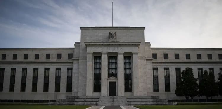Fed cites weak US economic outlook amid 'softening' demand