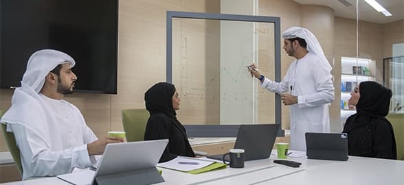 UAE telecom giant Etisalat announces 500 Jobs in IT